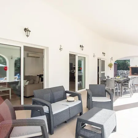 Macarella By Sonne Villa